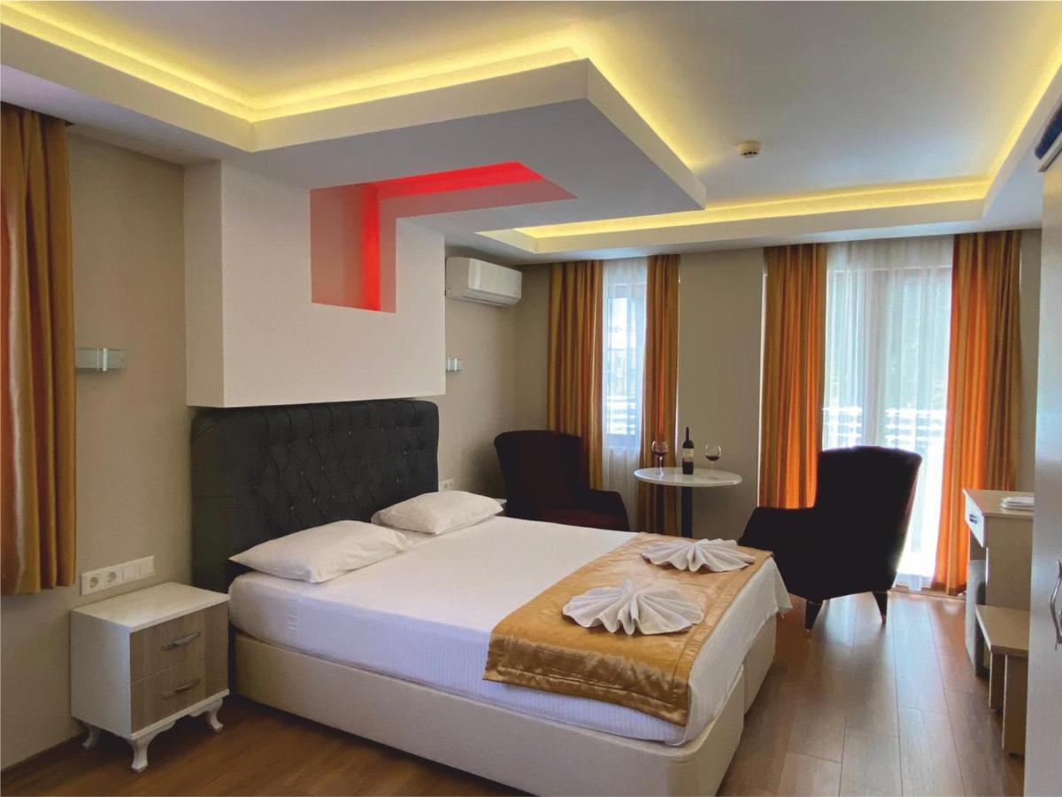 Arya Otel 马尔马里斯 外观 照片