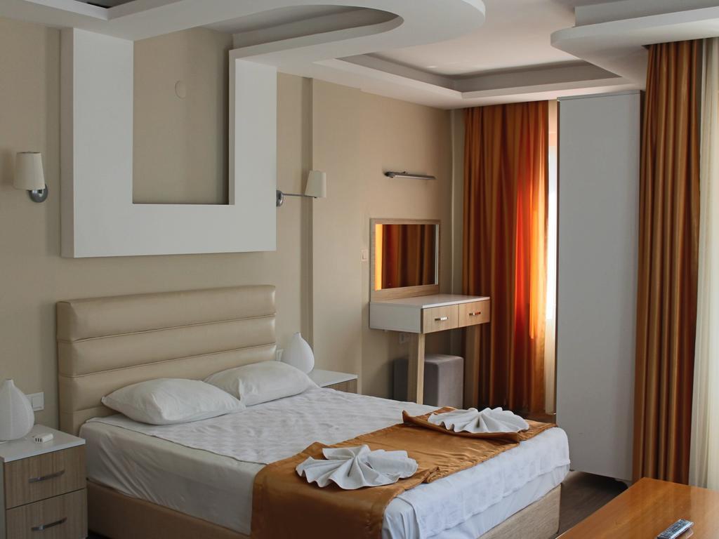 Arya Otel 马尔马里斯 外观 照片